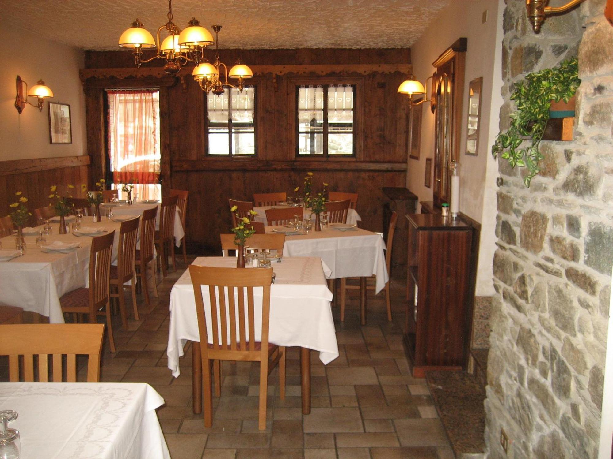 Hotel Florian Nus Extérieur photo